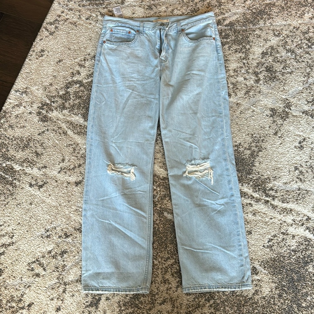 Levi low pro jeans size 32